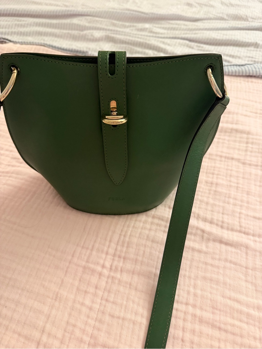Furla Green Leather Crossbody Bucket Bag with Gold Rings